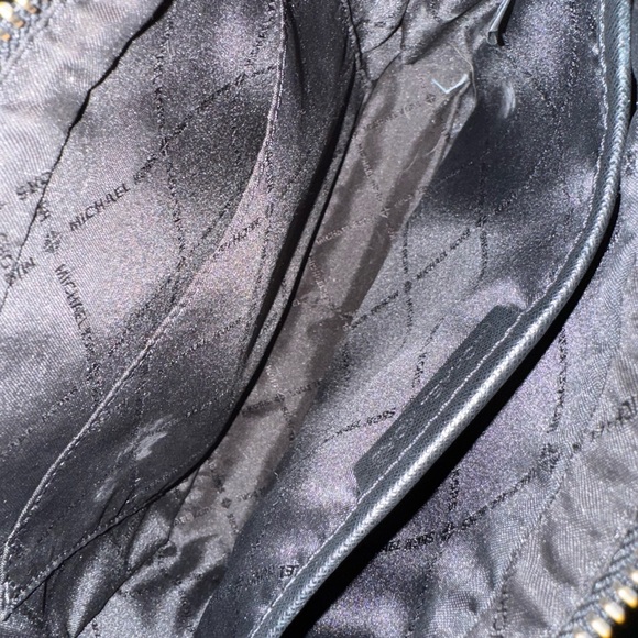 Michael Kors Black Textured Crossbody Bag - Picture 4 of 5